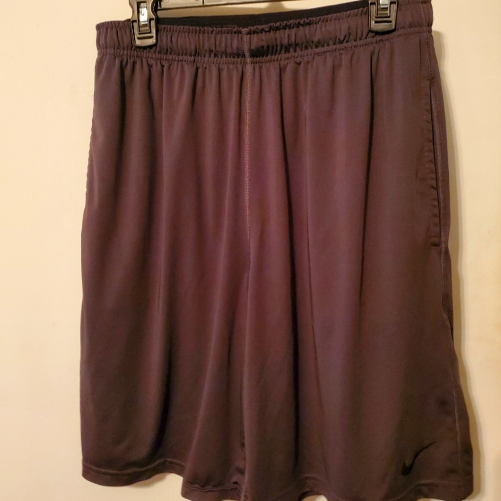 Nike dri fit gray shorts size XL